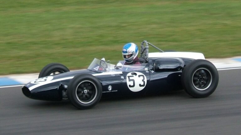Cooper T53