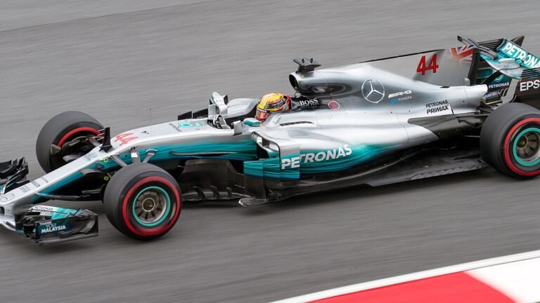 Mercedes AMG F1 W08 EQ Power+