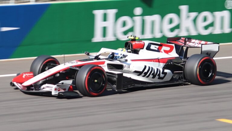 Haas VF-26